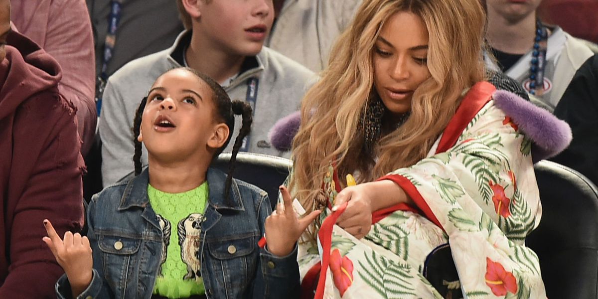 Beyoncé and Blue Ivy Dance at Kendrick Lamar Concert - Watch Beyoncé ...