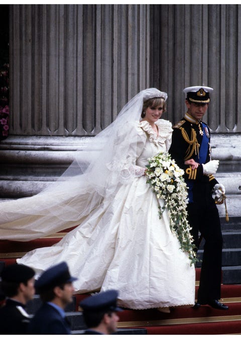 Princess Diana Style In Photos Princess Diana Iconic Outfits