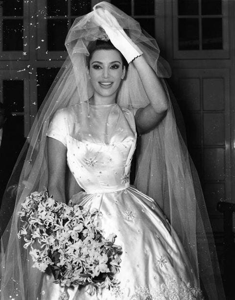 Kim Kardashian S Wedding Dress Revealed With The Magic Of Photoshop Kim Kardashian S Wedding Dress Revealed With The Magic Of Photoshop