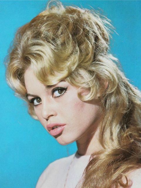 Brigitte Bardot Hairstyles - Brigitte Bardot Best Hair Looks