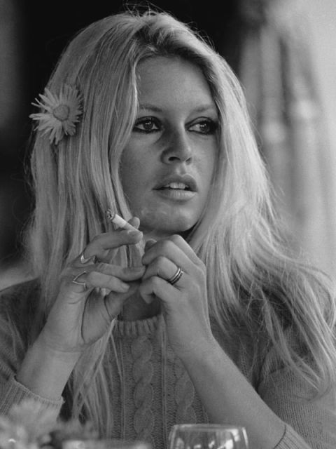 Brigitte Bardot Hairstyles - Brigitte Bardot Best Hair Looks