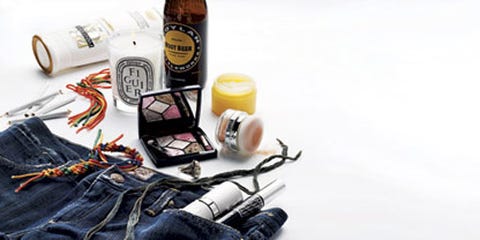 Beauty Snoop Stone 0207 Beauty Snoop- What's In Your Bag?