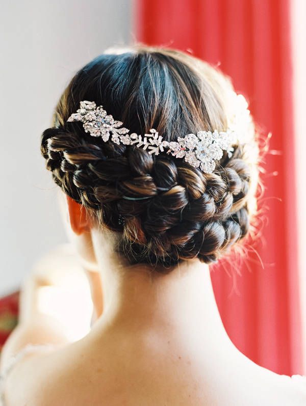 pretty hair clips for wedding