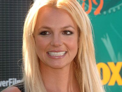 Blonde Celebrity Hairstyles Pictures Of Celebrities With Blonde Hair
