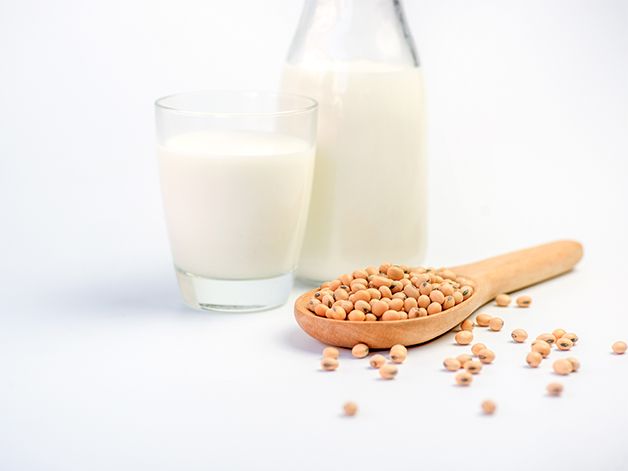Food, Milk, Soy milk, Lactose, Grain milk, Horchata, Plant milk, Ingredient, Almond milk, Drink, 
