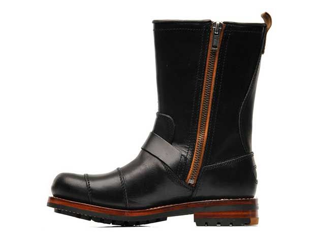 Footwear, Brown, Boot, Leather, Tan, Maroon, Work boots, Riding boot, Steel-toe boot, Snow boot, 