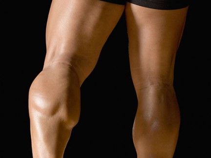 Brown, Human leg, Skin, Joint, Thigh, Muscle, Black, Knee, Tan, Calf, 