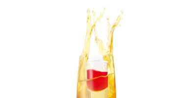 Fluid, Liquid, Yellow, Amber, Glass, Drinkware, Alcohol, Distilled beverage, Liqueur, Rum, 