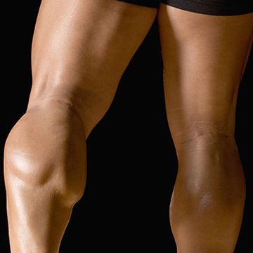 Human leg, Skin, Joint, Thigh, Muscle, Knee, Calf, Tan, Close-up, Foot, 