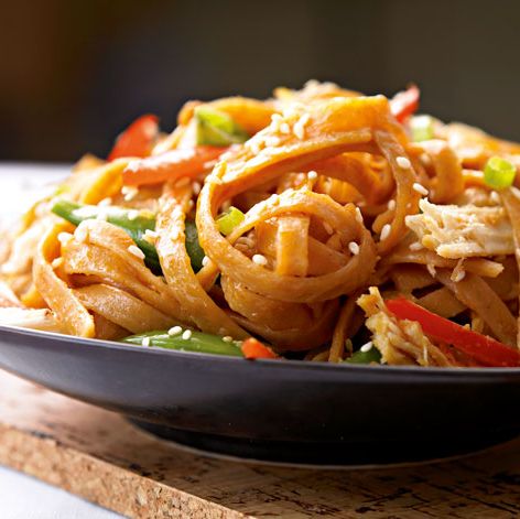 food, cuisine, noodle, ingredient, pasta, chinese noodles, spaghetti, recipe, dish, tableware,
