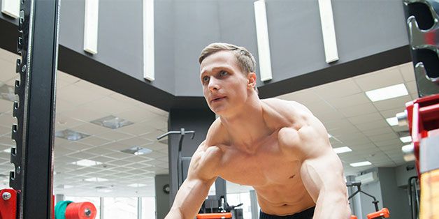 The superset workout to pack size on your shoulders