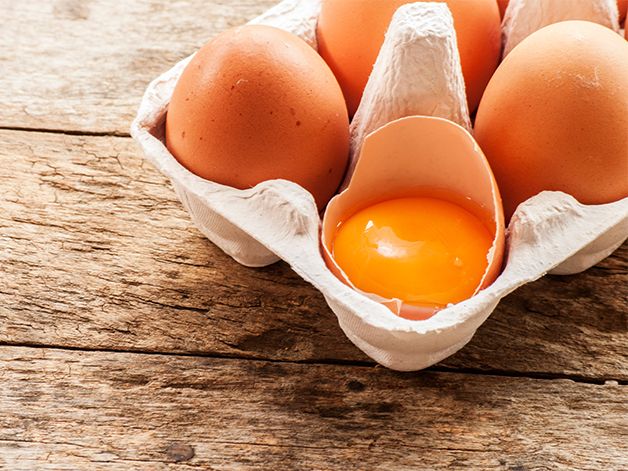 egg, egg, food, egg cup, egg yolk, egg white, ingredient, dish, salted duck egg, serveware,
