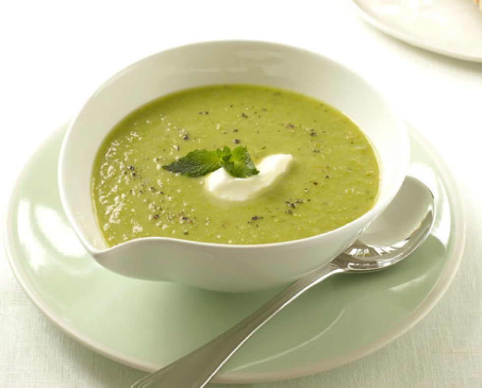 Courgette and leek soup