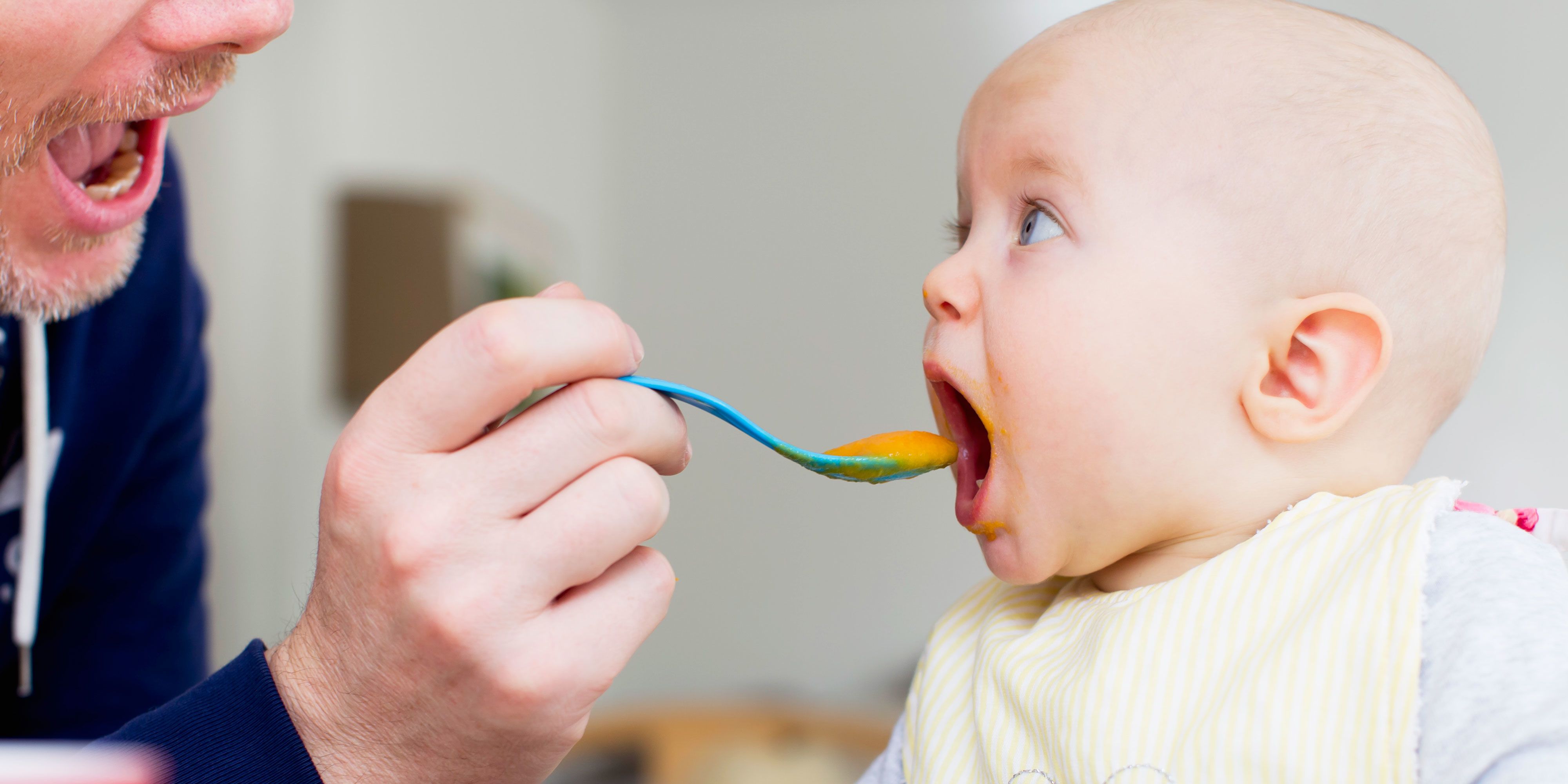 A Guide To Weaning Your Baby