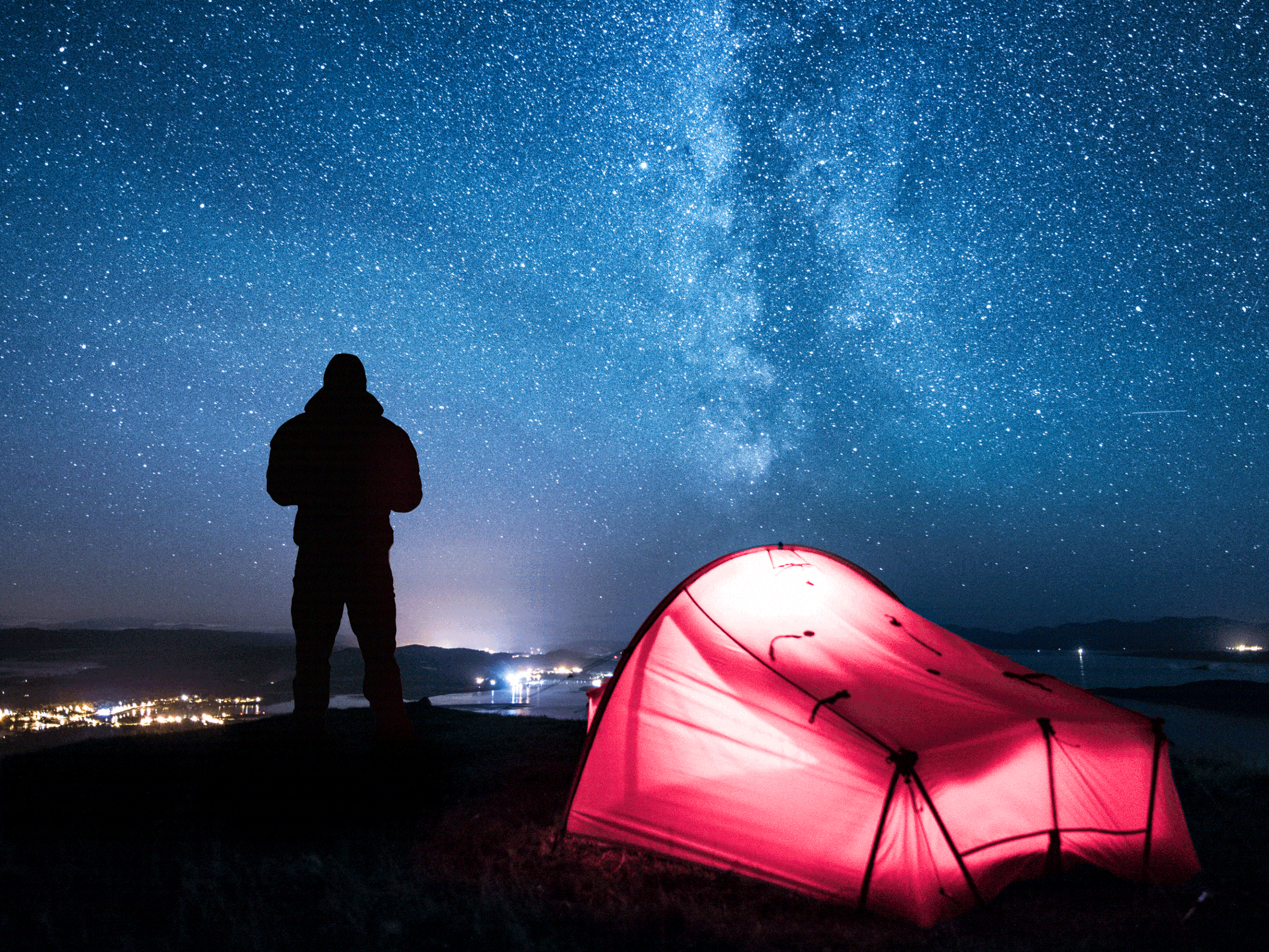 Sleeping under the stars can help re-set your body clock, study shows