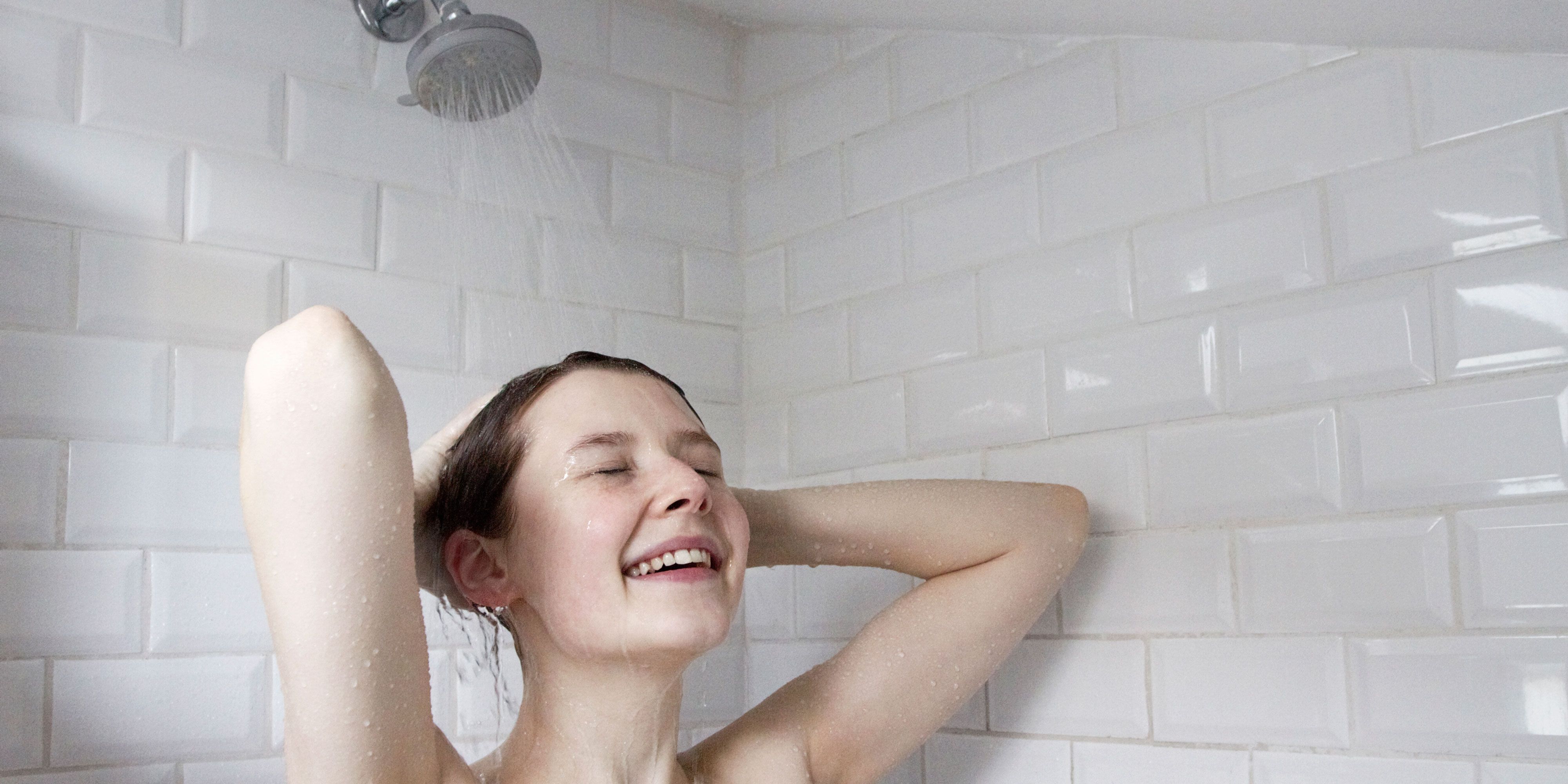 4000px x 2000px - The best time to shower: morning or evening?