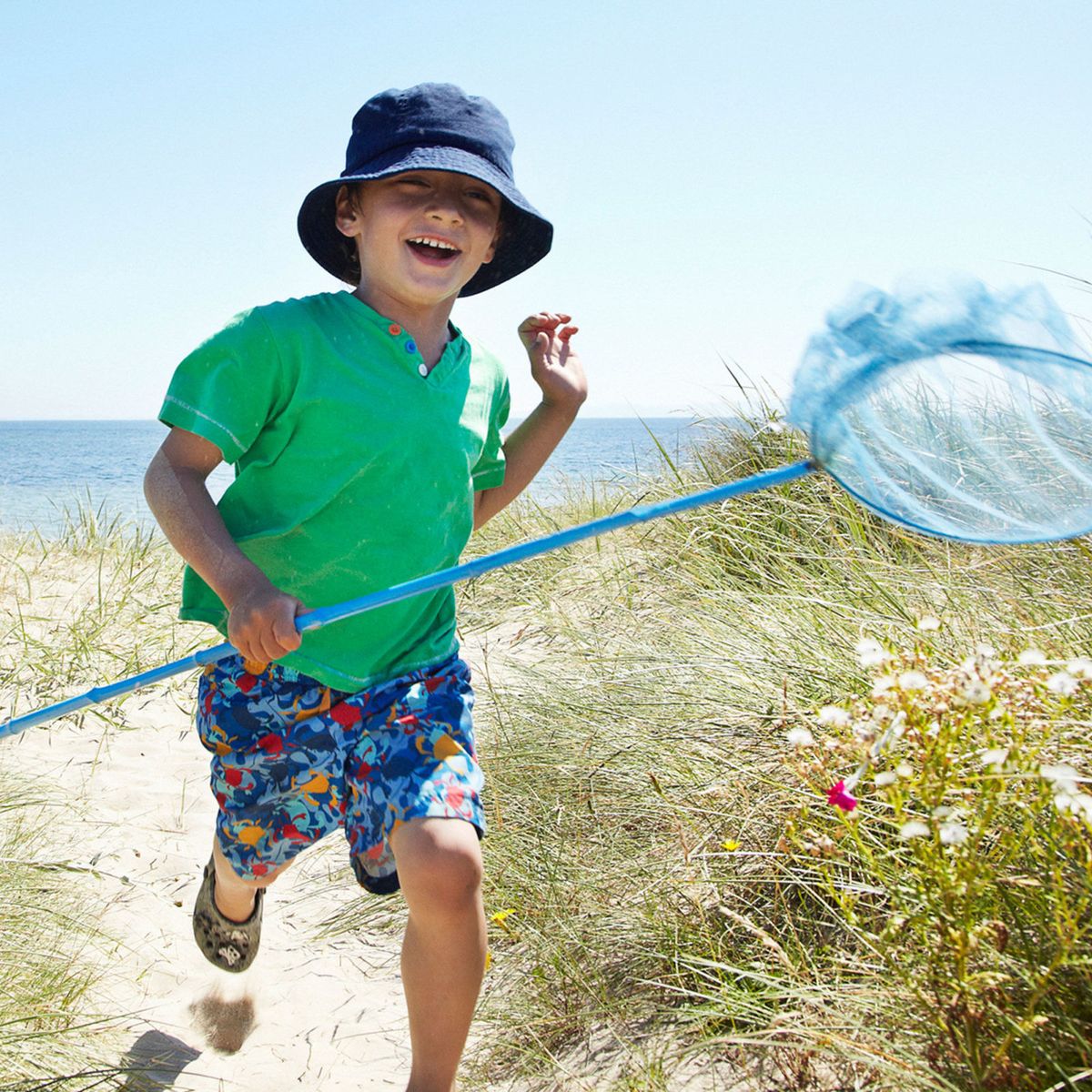 6 things you can do to look after your children's health in the summer