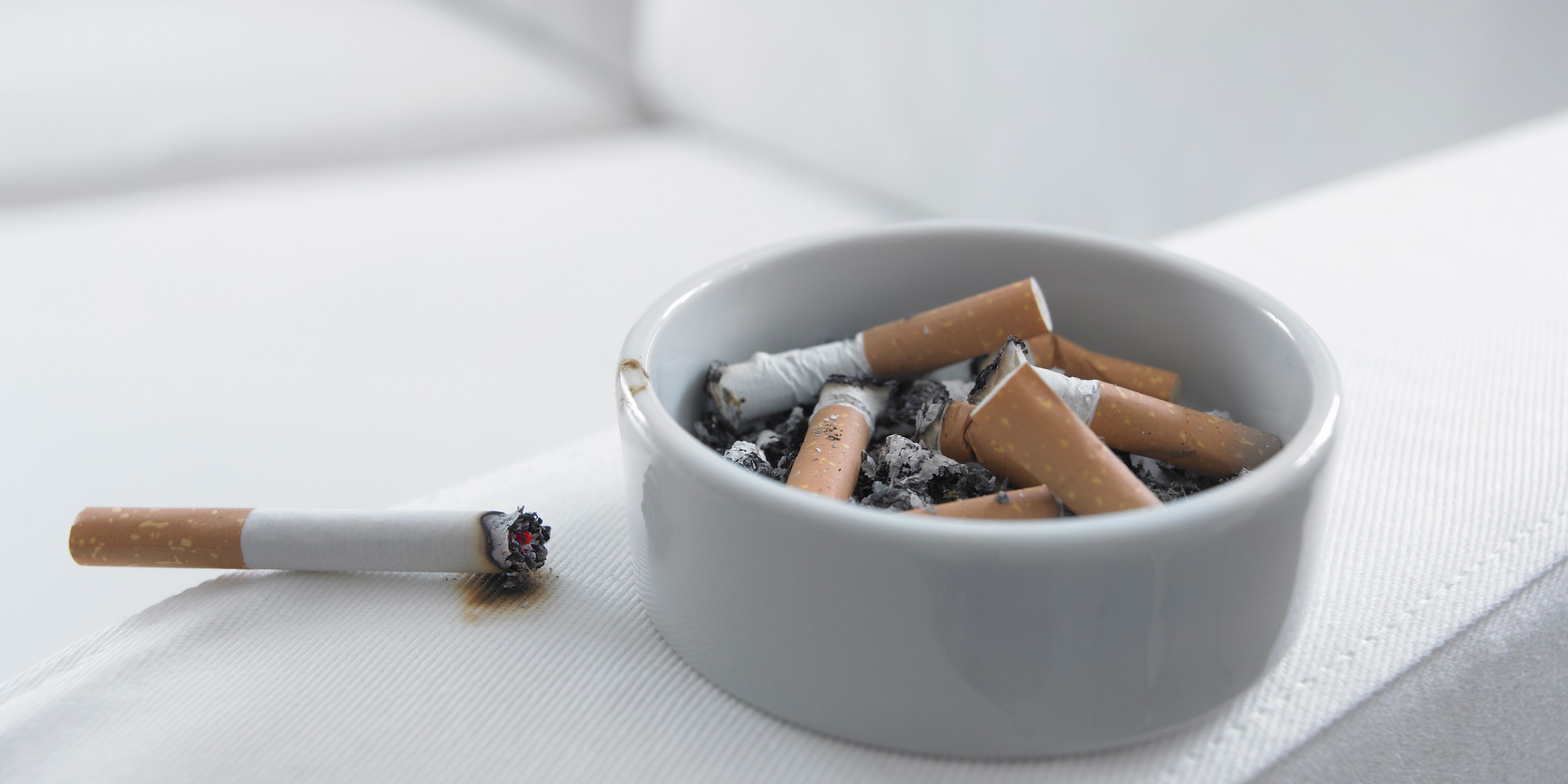 Nicorette 10mg 42 Cartridges Inhaler against Tobacco Dependence