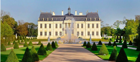 Estate, Château, Building, Palace, Mansion, Property, Stately home, Manor house, Historic house, Official residence, 