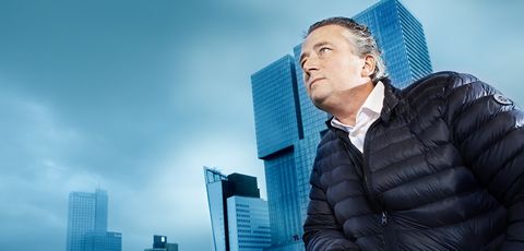 White-collar worker, Businessperson, Sky, Real estate, Skyscraper, Business, Suit, City, Tower block, 