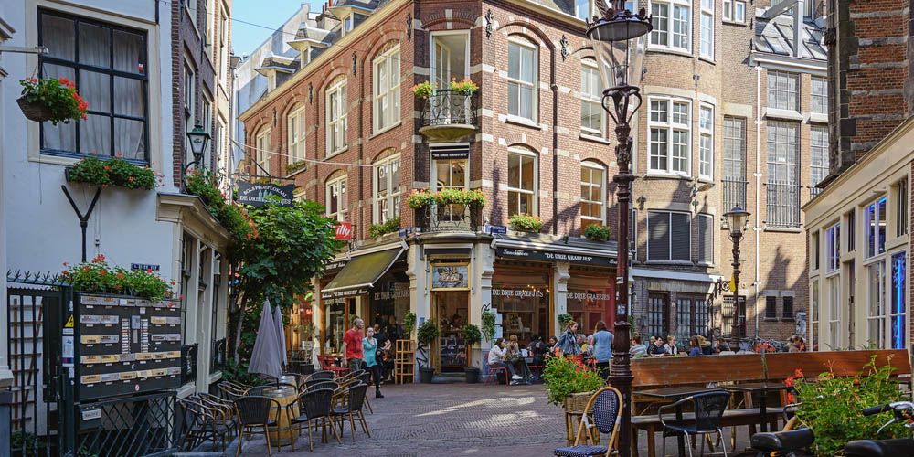 Vriendin plotseling informeel Volop zomer! Dit zijn de 27 allerbeste terrassen van Amsterdam