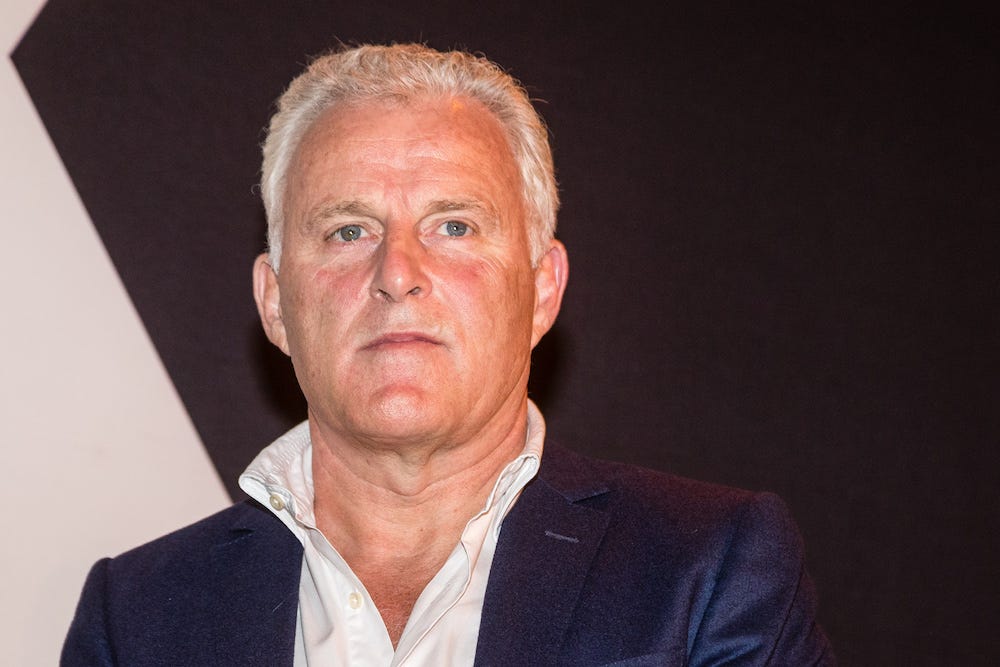Zelfbenoemd alleskunner Peter R. de Vries gaat de mensheid ...
