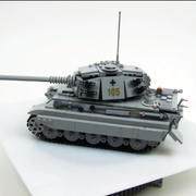 Tank, Combat vehicle, Military vehicle, Toy, Scale model, Self-propelled artillery, Toy vehicle, Grey, Gun turret, Machine, 