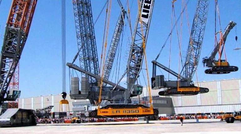 Craneception: Watch a Crane Lifting a Crane Lifting a Crane Lifting a Crane