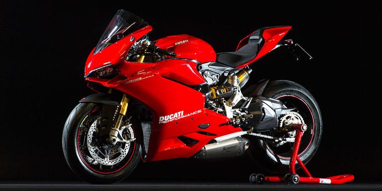 Ducati Evo Superbike White Sportbike Top Speed Ducati Evo Superbike White Sportbike Top Speed