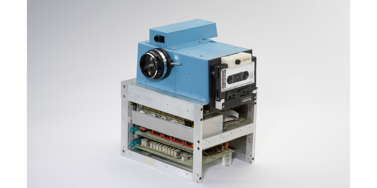 Kodak's First Digital Camera Saved Pictures to a Cassette Tape