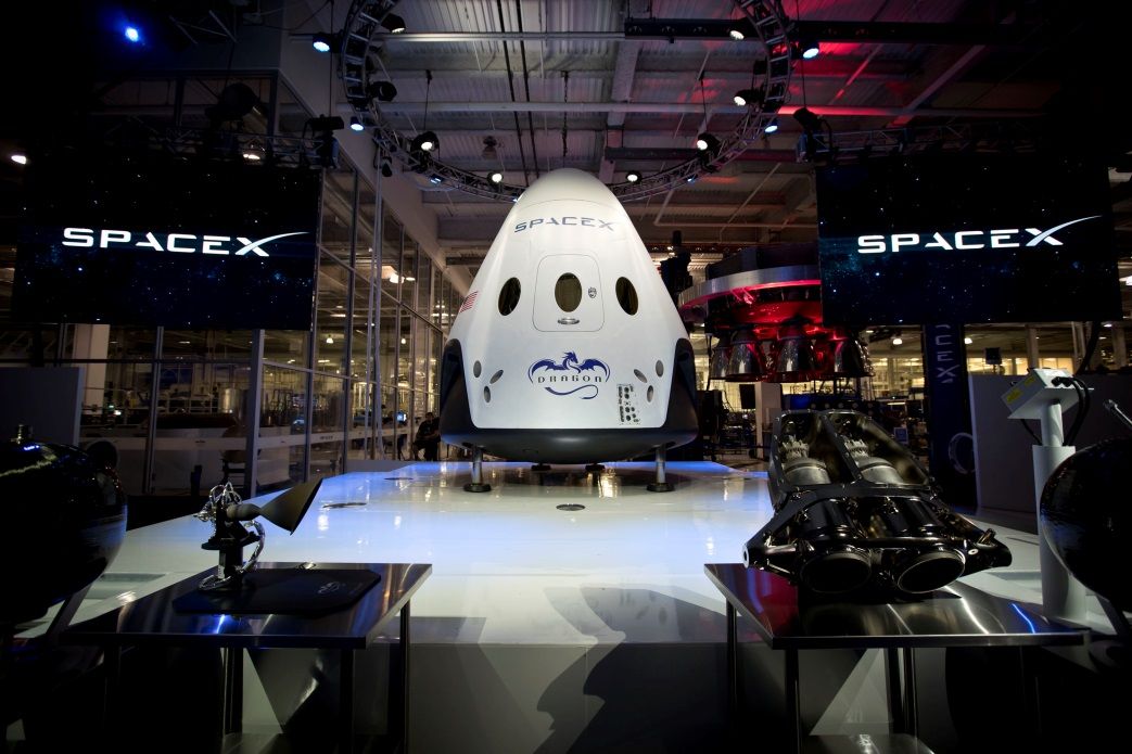 The Spacex Vs Boeing Race Just Got Too Close To Call