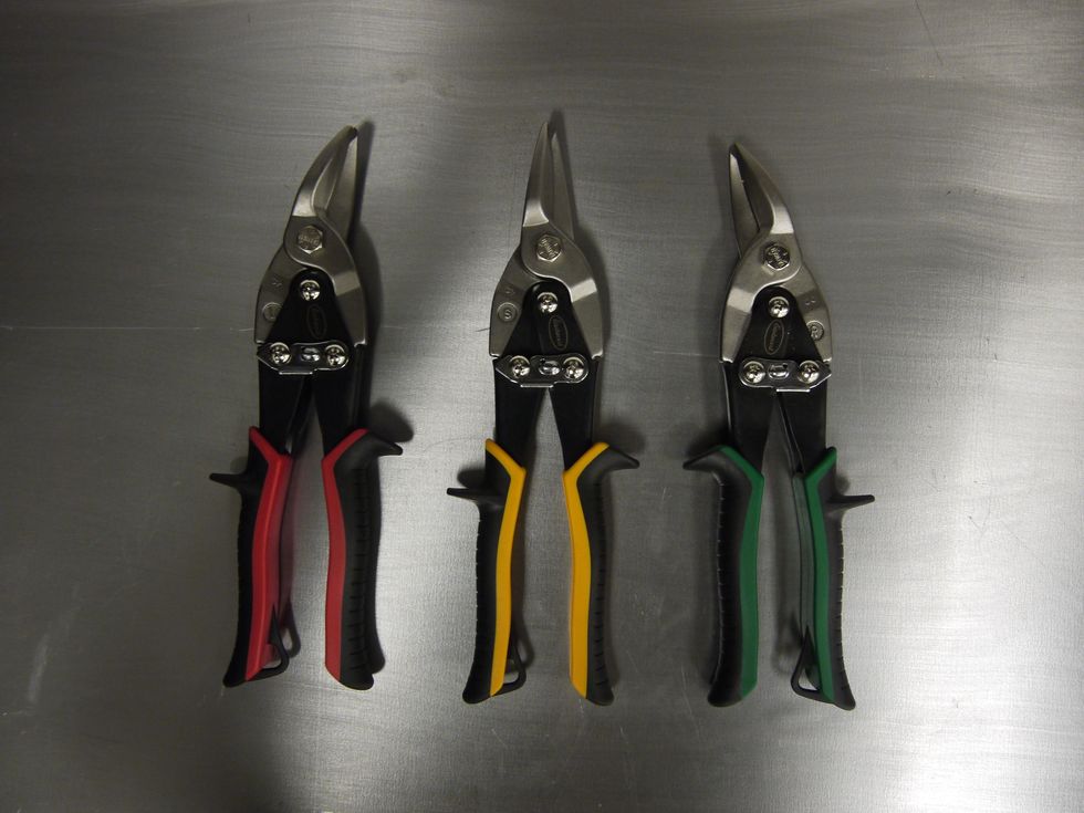 How to Choose the Correct Snips When You're Cutting Curves in Metal