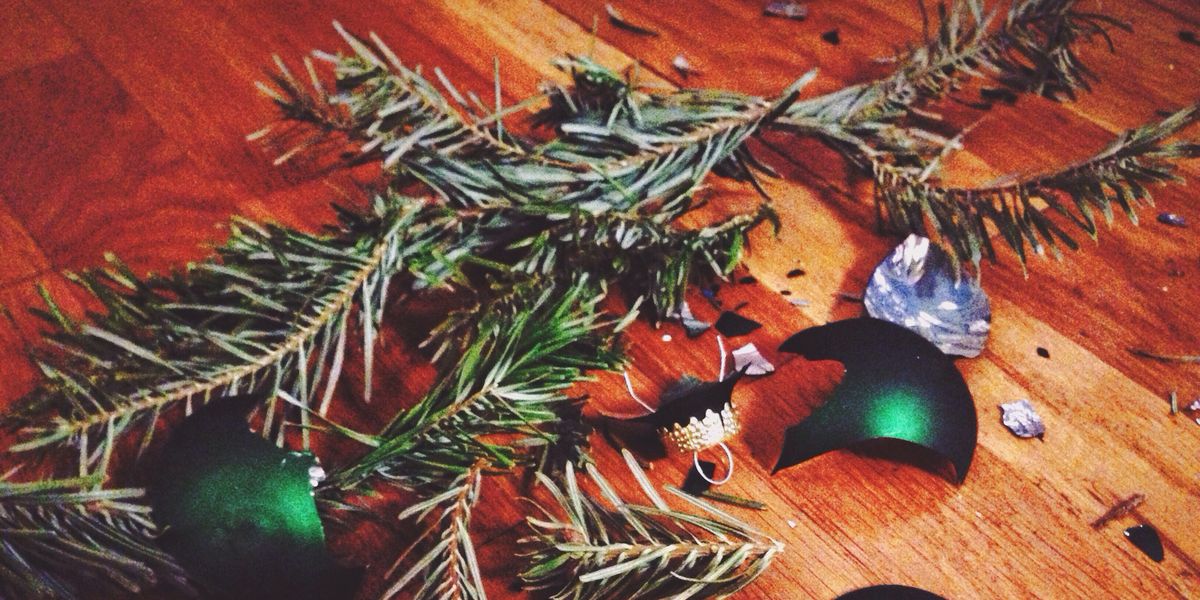 12 Things You Shouldn't Throw Away After Christmas