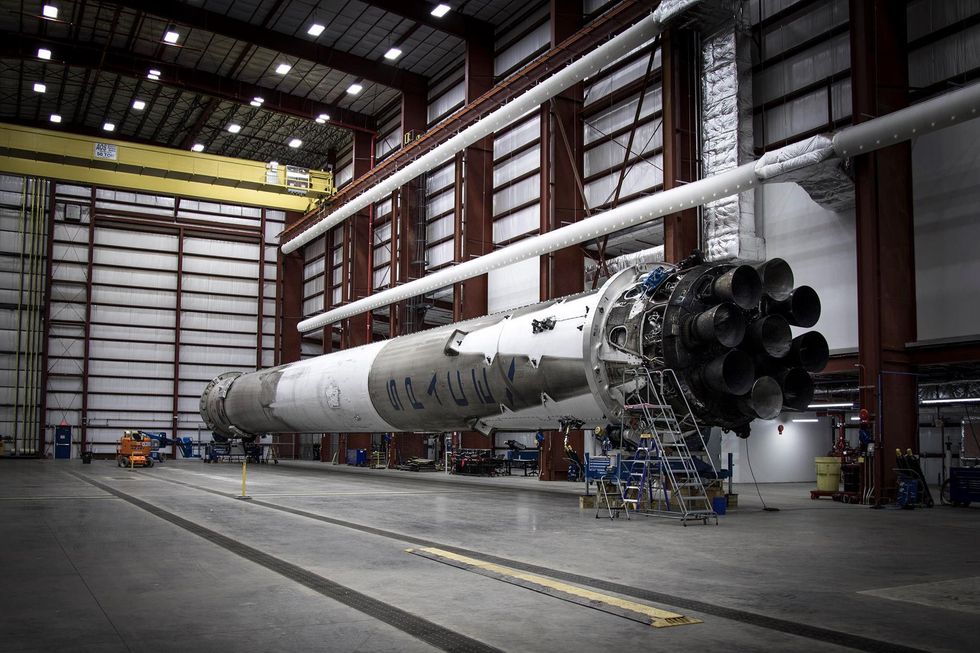 SpaceX Releases Photos of Its Undamaged Falcon 9