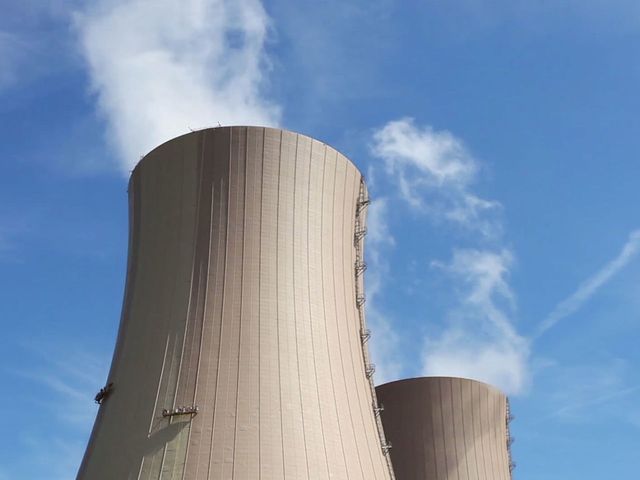 Can America Turn Its Nuclear Power Back On?