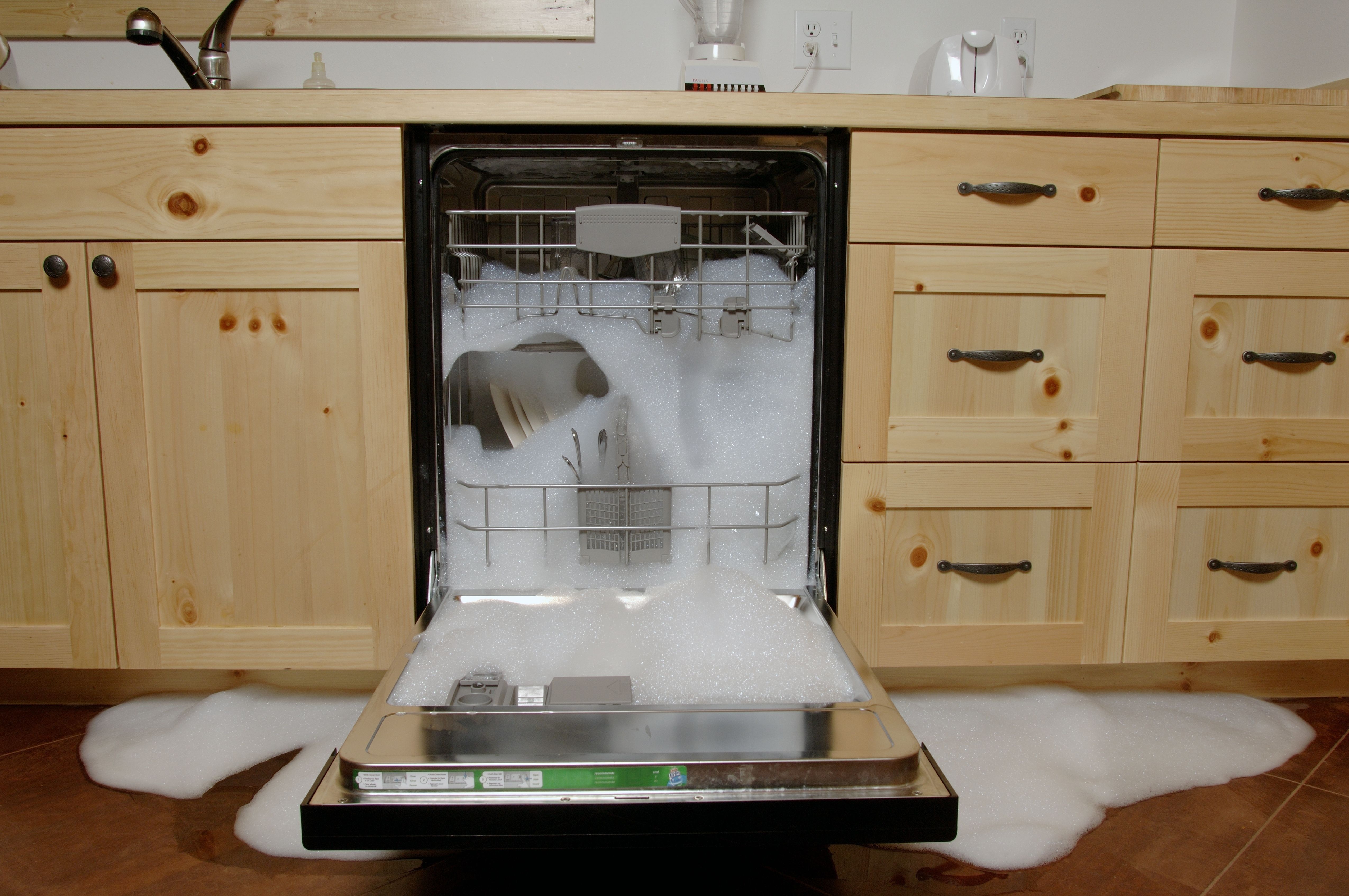 dishwasher which