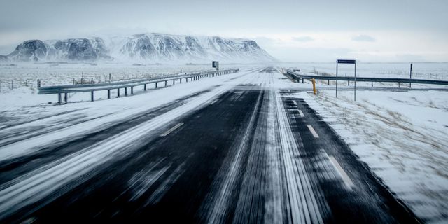 Road, Winter, Infrastructure, Freezing, Guard rail, Horizon, Snow, Highway, Parallel, Thoroughfare, 