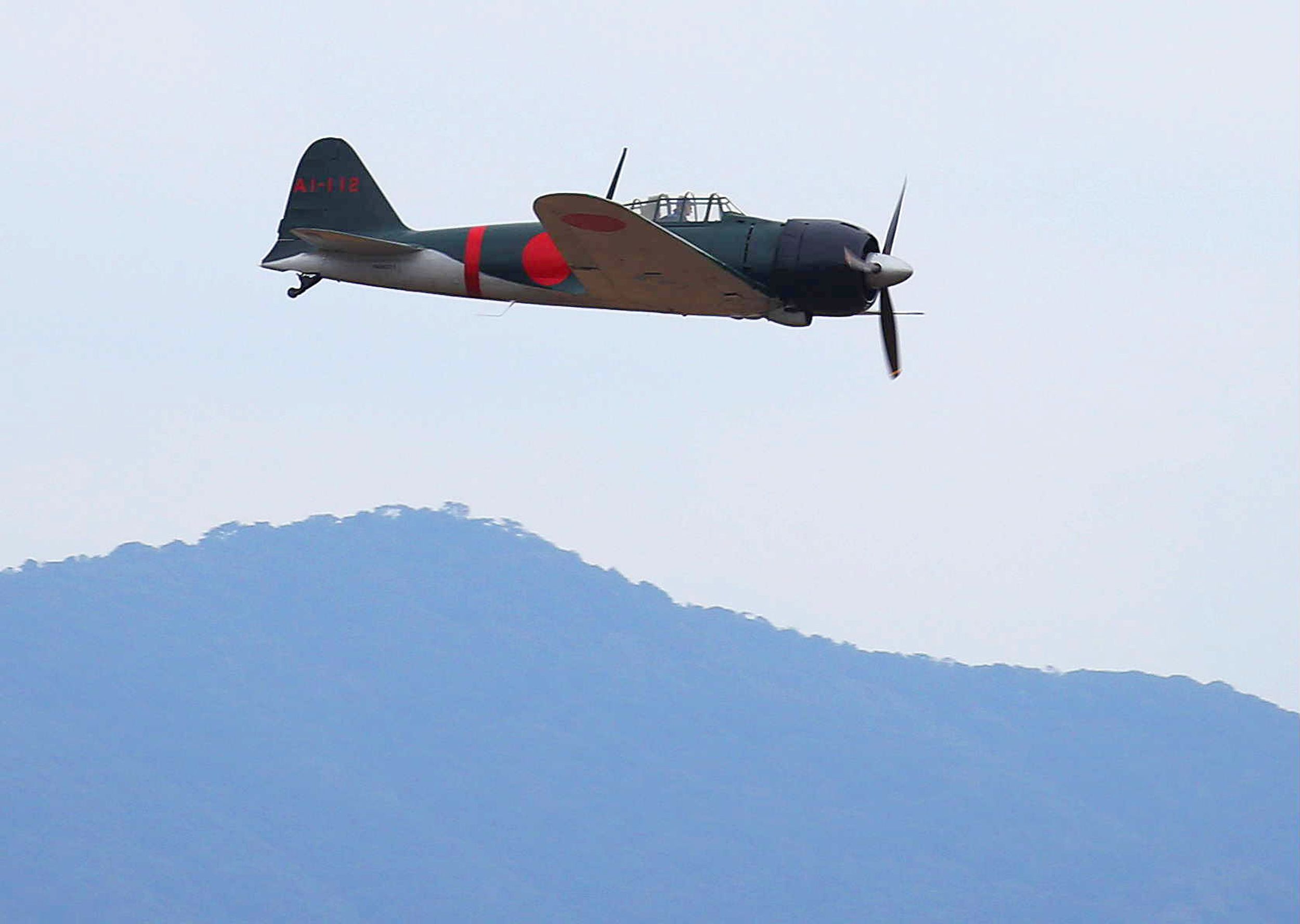 After 71 Years A Zero Fighter Flies Again Over Japan