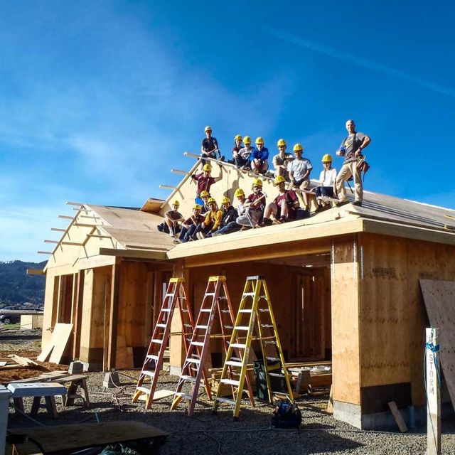 This High School Class Builds an Entire House Every Year