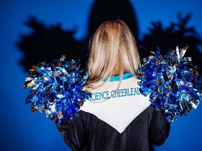 Unveiling the difference between cheer and poms – The Tide