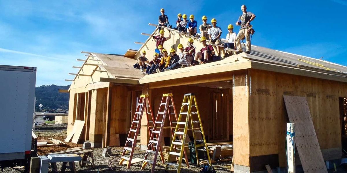 This High School Class Builds an Entire House Every Year