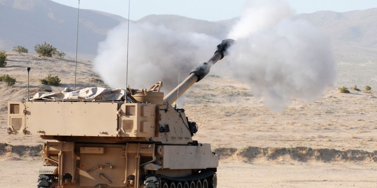 The Pentagon Wants to Use Big Guns to Shoot Down Big Missiles