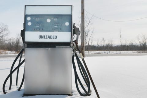 Top Off Your Tank <p>We all do it. Drivers of all experience levels often avoid refueling until the fuel gauge reaches "E" or the low fuel light glows. And in densely populated areas with fuel stations every few miles, that's just fine. But in the mountains during the winter months, stretching a tank of fuel is not a risk worth taking. A bad accident can snarl traffic for hours in a remote and treacherous section of road. "I've been stuck on Highway 70 for 11 hours before," says Foust. "So you want to make sure you're not pushing empty when you're about to head into the mountains." Heuschele suggests always refueling a vehicle when it gets to half a tank. He says, "You can idle a car all night on a half a tank of gas and keep yourself warm—and almost a whole day on a full tank." </p>