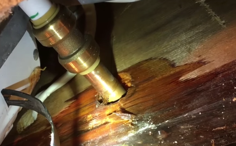 How To Repair Pinhole Leaks In Copper Pipe Without Soldering Stop - Bathroom Sink Copper Pipe Leaking