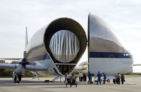 biggest cargo plane
