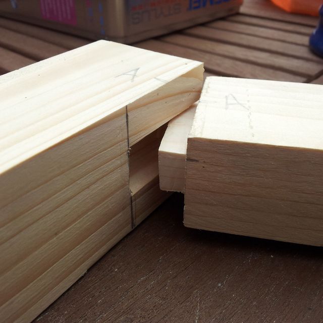 Wood, Hardwood, Wood stain, Plywood, Plank, Lumber, Rectangle, Plastic, Wooden block, 