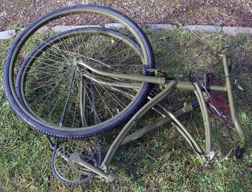 bsa-airborne-bicycle-folded.png