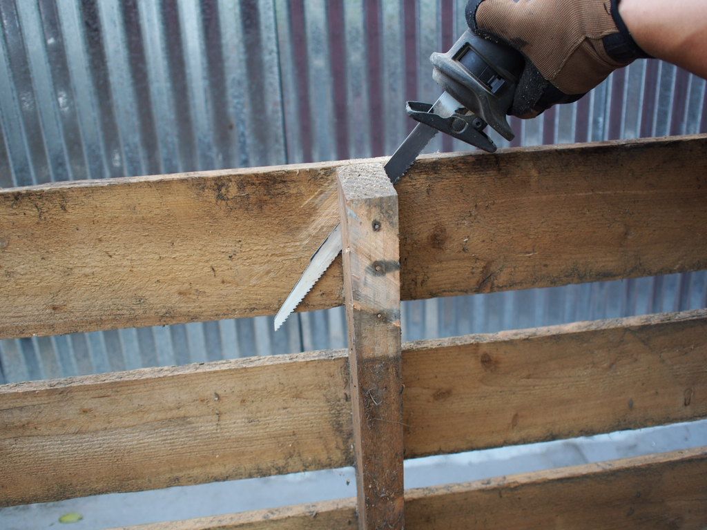 pallet nail remover