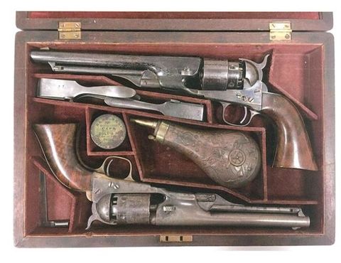antique-civil-war-revolvers.jpg
