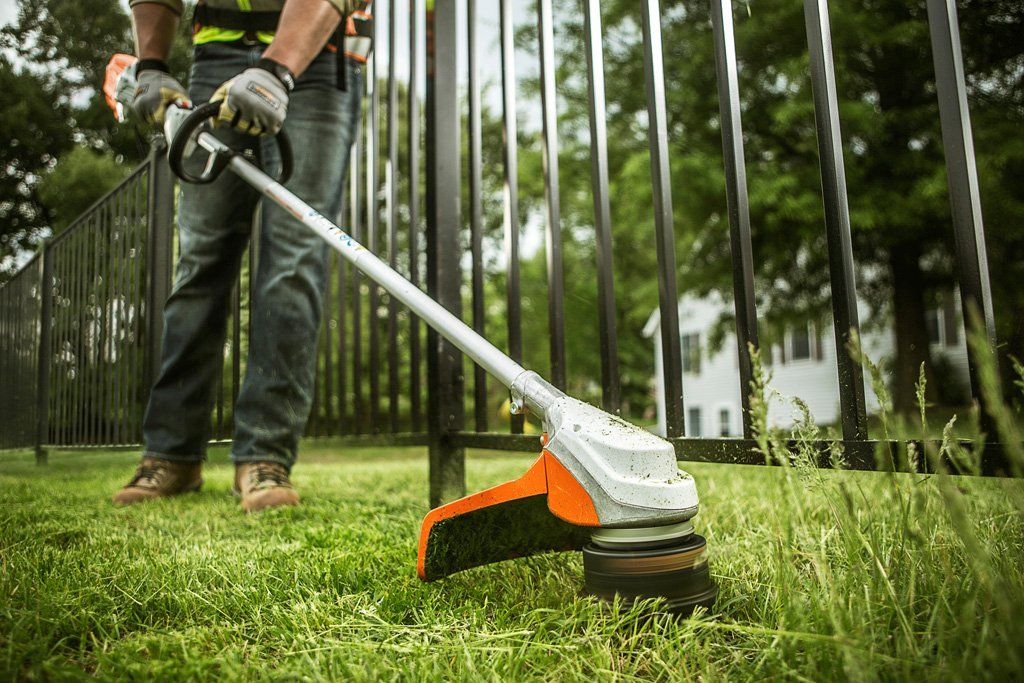 Must-Have Gardening Tools — Best New Lawn and Garden Tools 2017